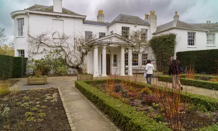 Pembroke Lodge restaurant in Richmond Park