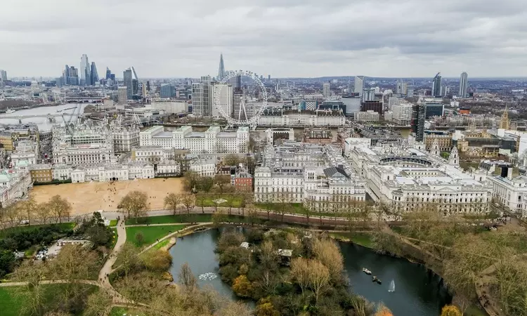 St. James's Park in winter